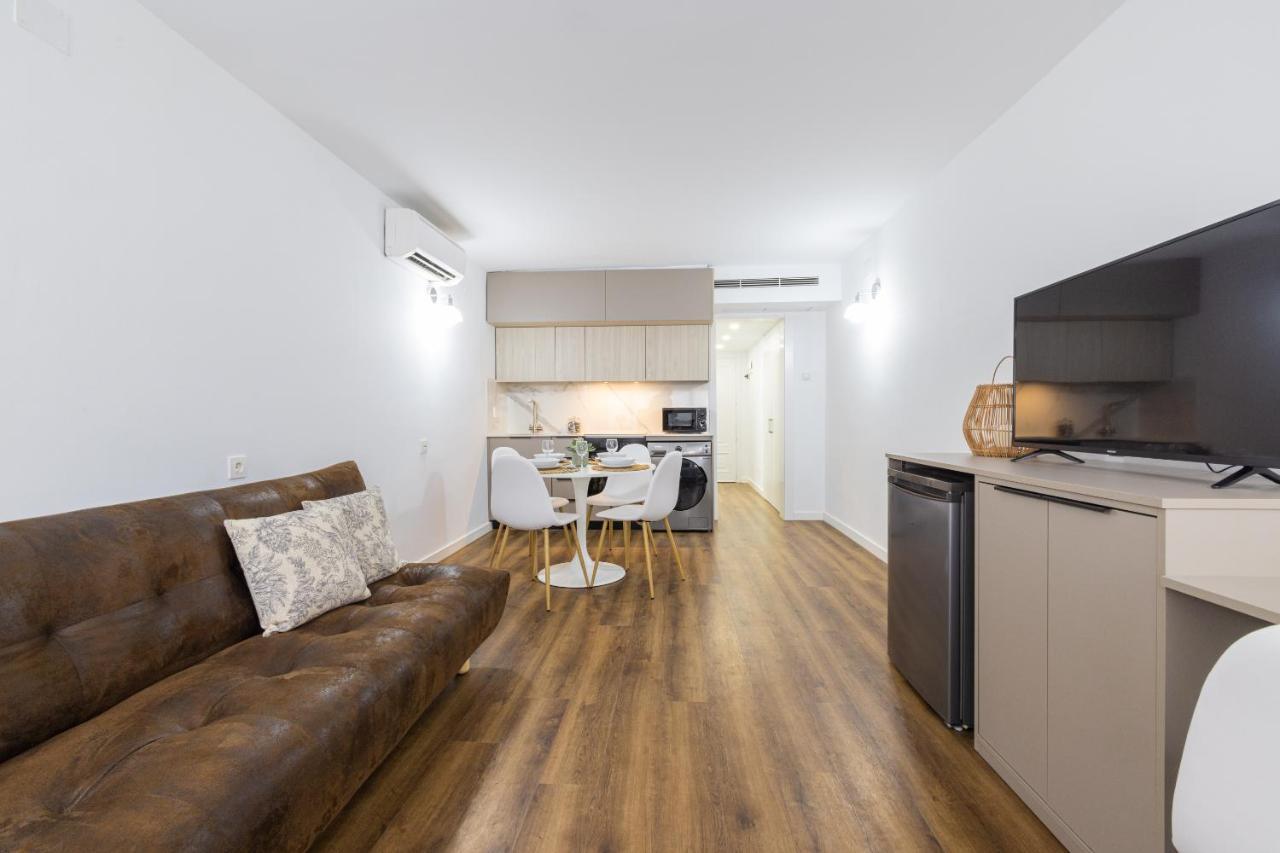 Florit Flats - The Apolo Studio Valencia Bagian luar foto