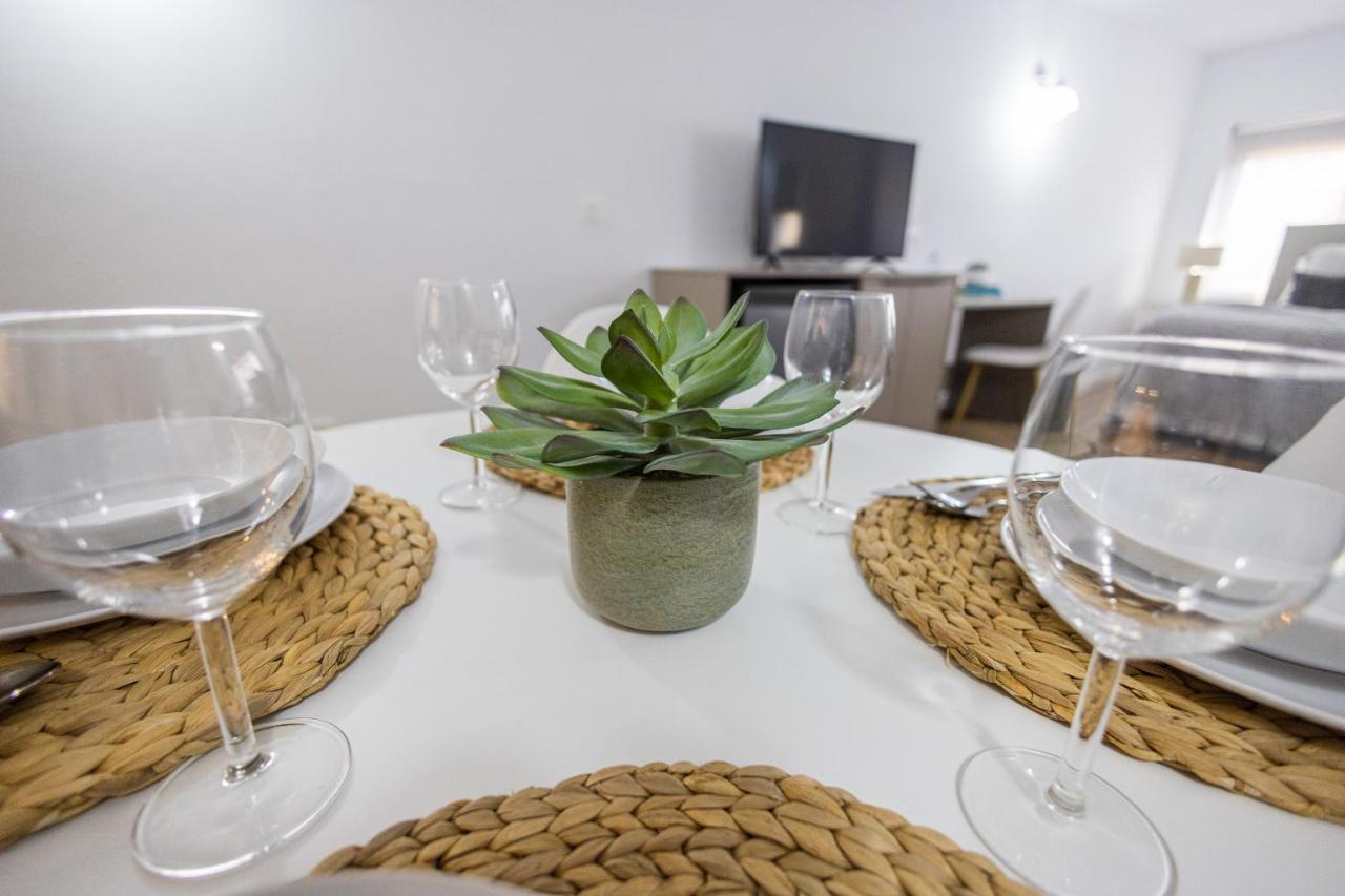 Florit Flats - The Apolo Studio Valencia Bagian luar foto