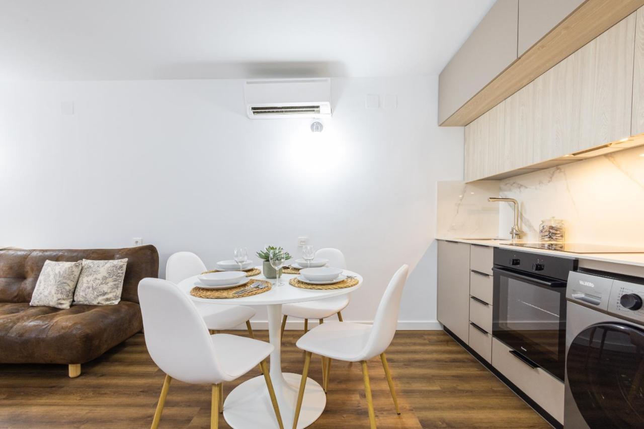 Florit Flats - The Apolo Studio Valencia Bagian luar foto