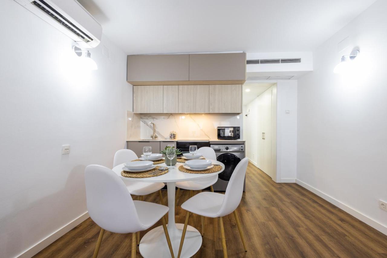 Florit Flats - The Apolo Studio Valencia Bagian luar foto